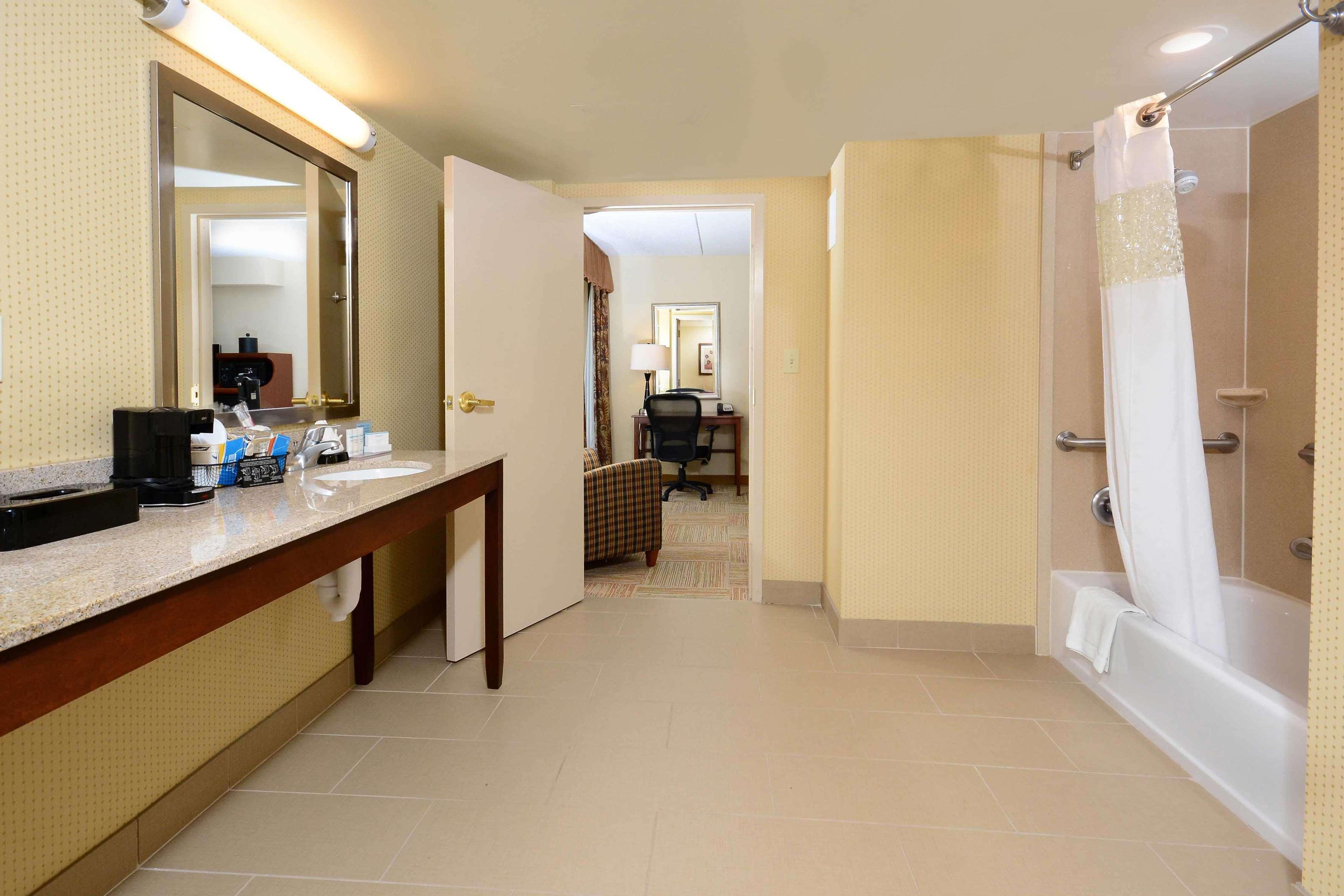 Hampton Inn Raleigh Capital Blvd North Luaran gambar