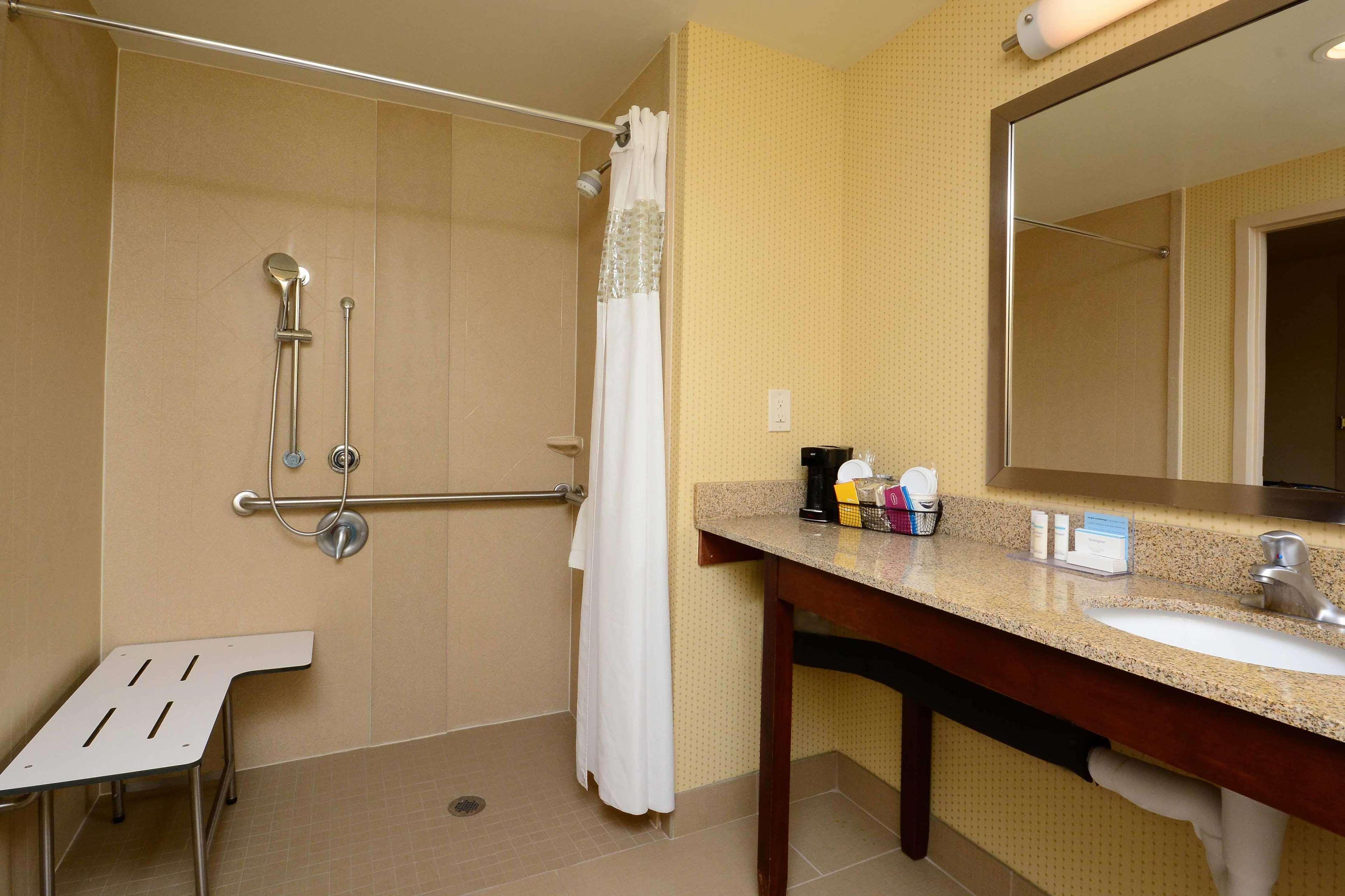 Hampton Inn Raleigh Capital Blvd North Luaran gambar