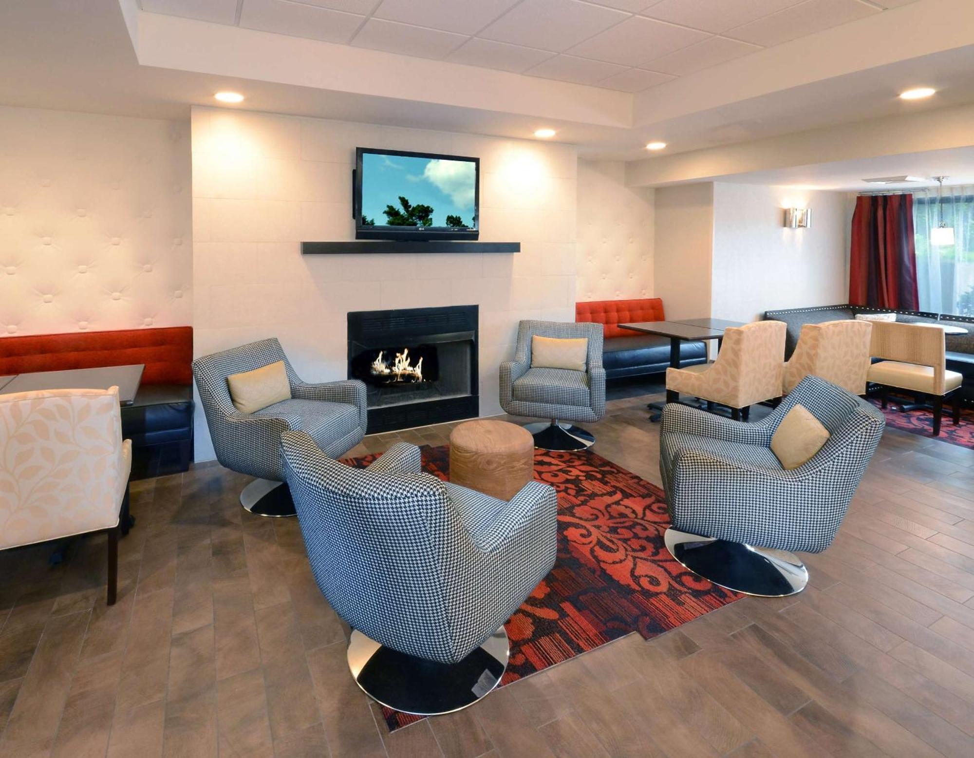 Hampton Inn Raleigh Capital Blvd North Luaran gambar