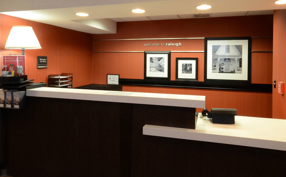 Hampton Inn Raleigh Capital Blvd North Luaran gambar