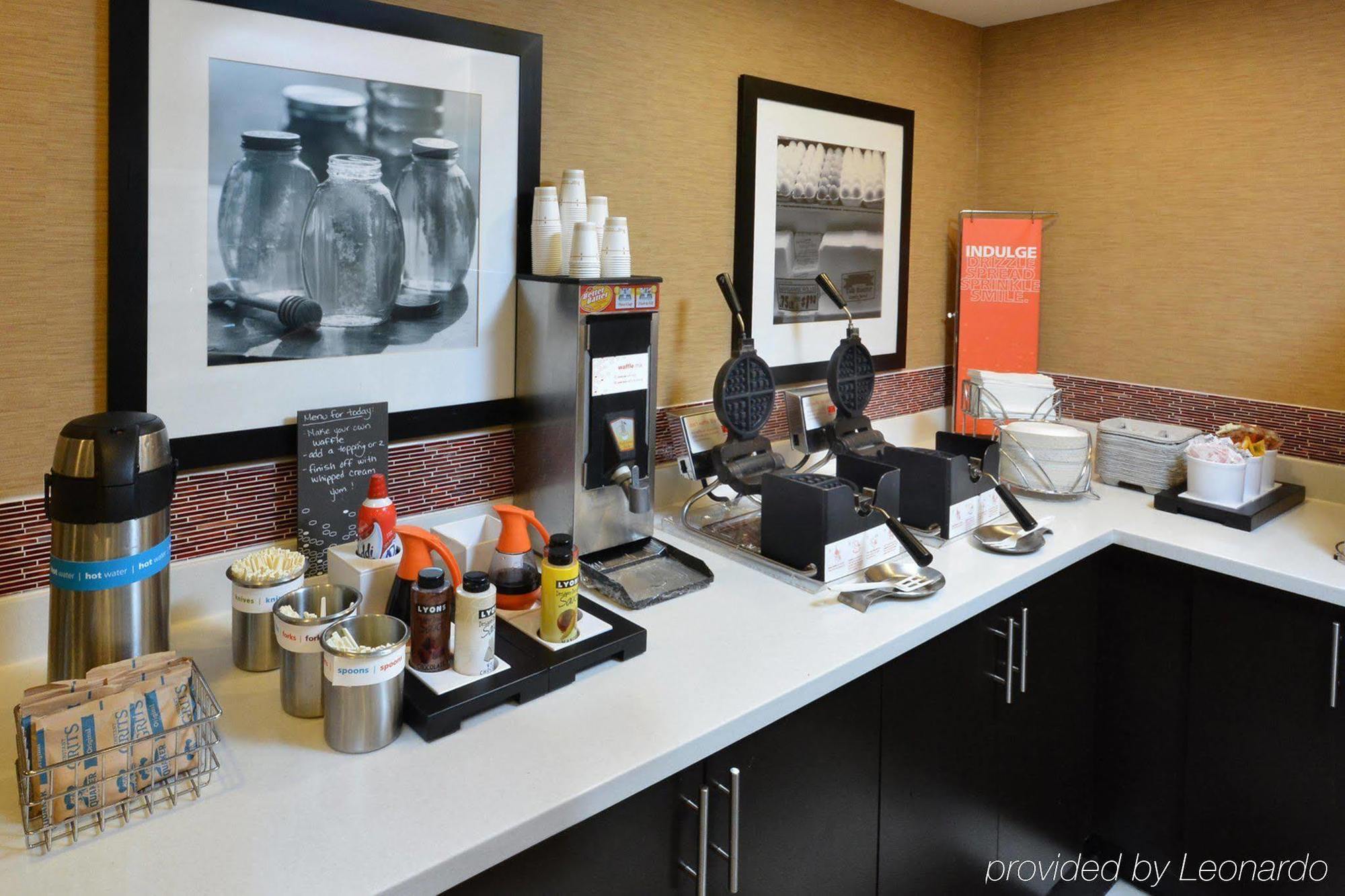 Hampton Inn Raleigh Capital Blvd North Luaran gambar
