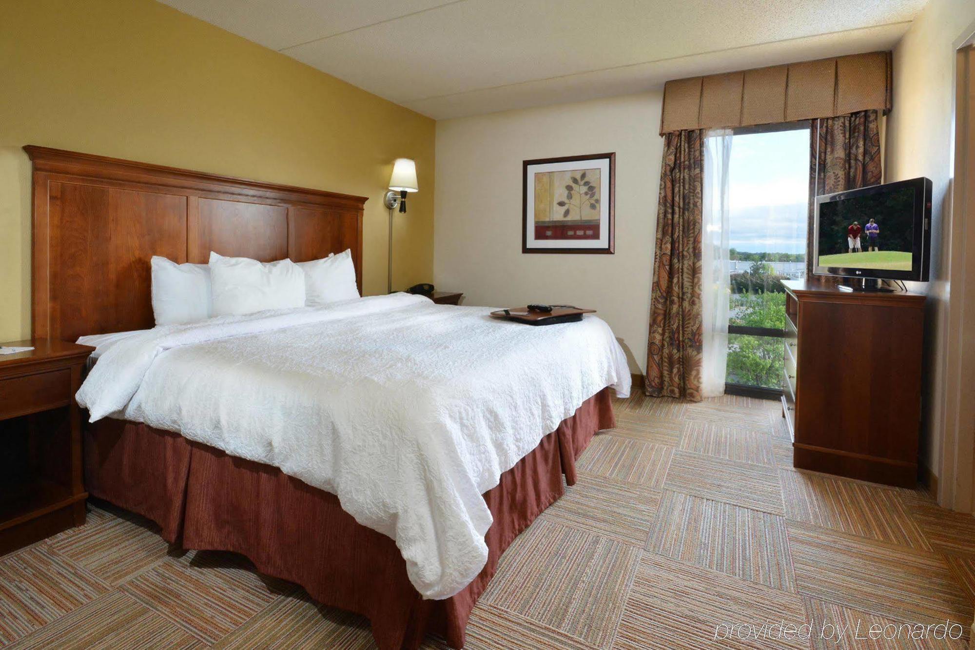 Hampton Inn Raleigh Capital Blvd North Luaran gambar